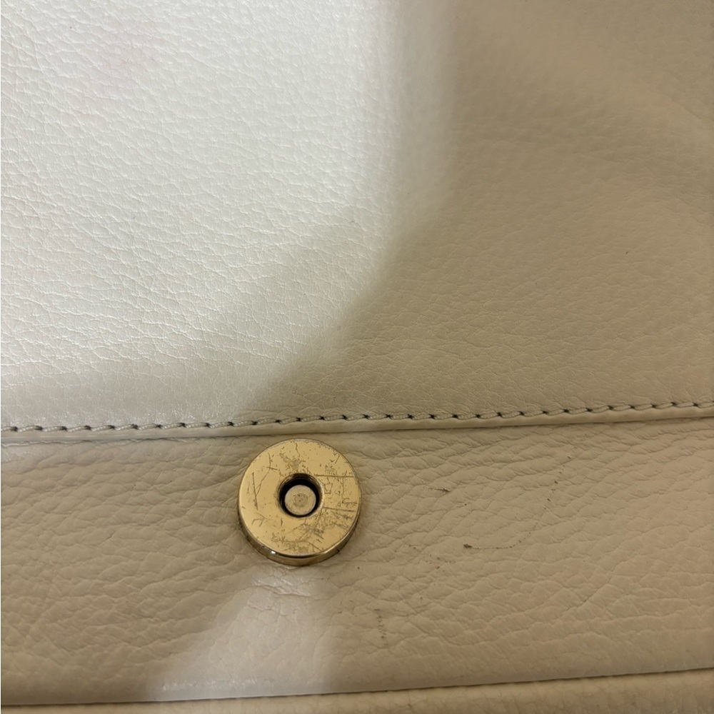 Tory Burch white bombe small shoulder bag/cross body with dust bag - Picture 6 of 9